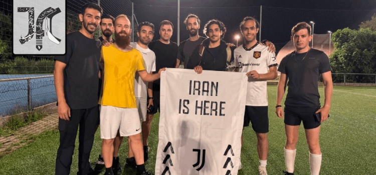 حضور هواداران ایرانی در چمن سبز ورزشگاه آلیانز